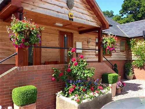 Big Bear Lodge Melverley Экстерьер фото